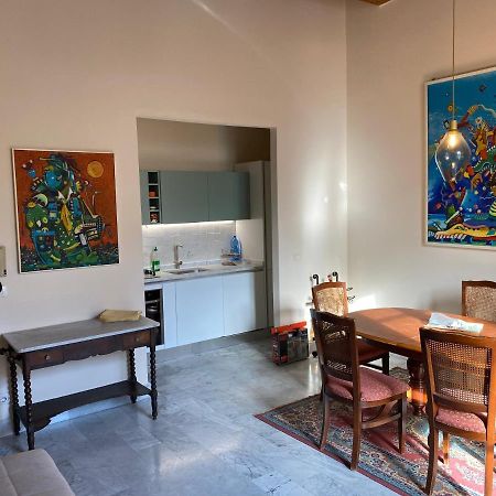 Renovated Apartment With 3 Bedrooms In An Historic Palazzo Between Port And Old Town Livorno Exterior foto